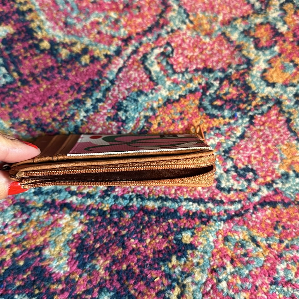 Wallet - Picture 3 of 3